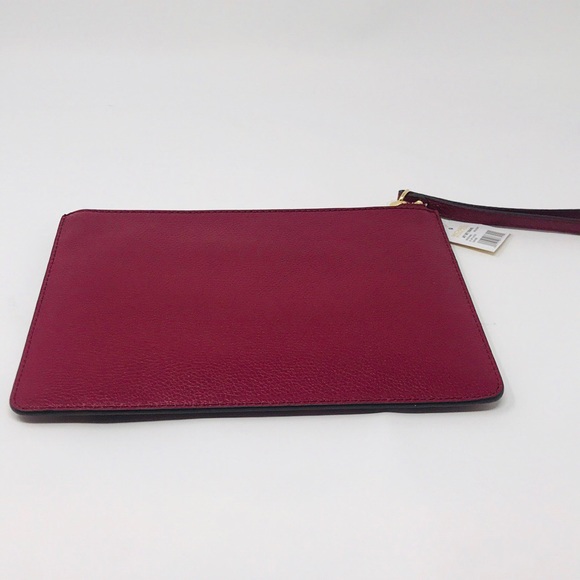 Michael Kors Hand Clutch 
9.5” x 7” - Picture 3 of 5